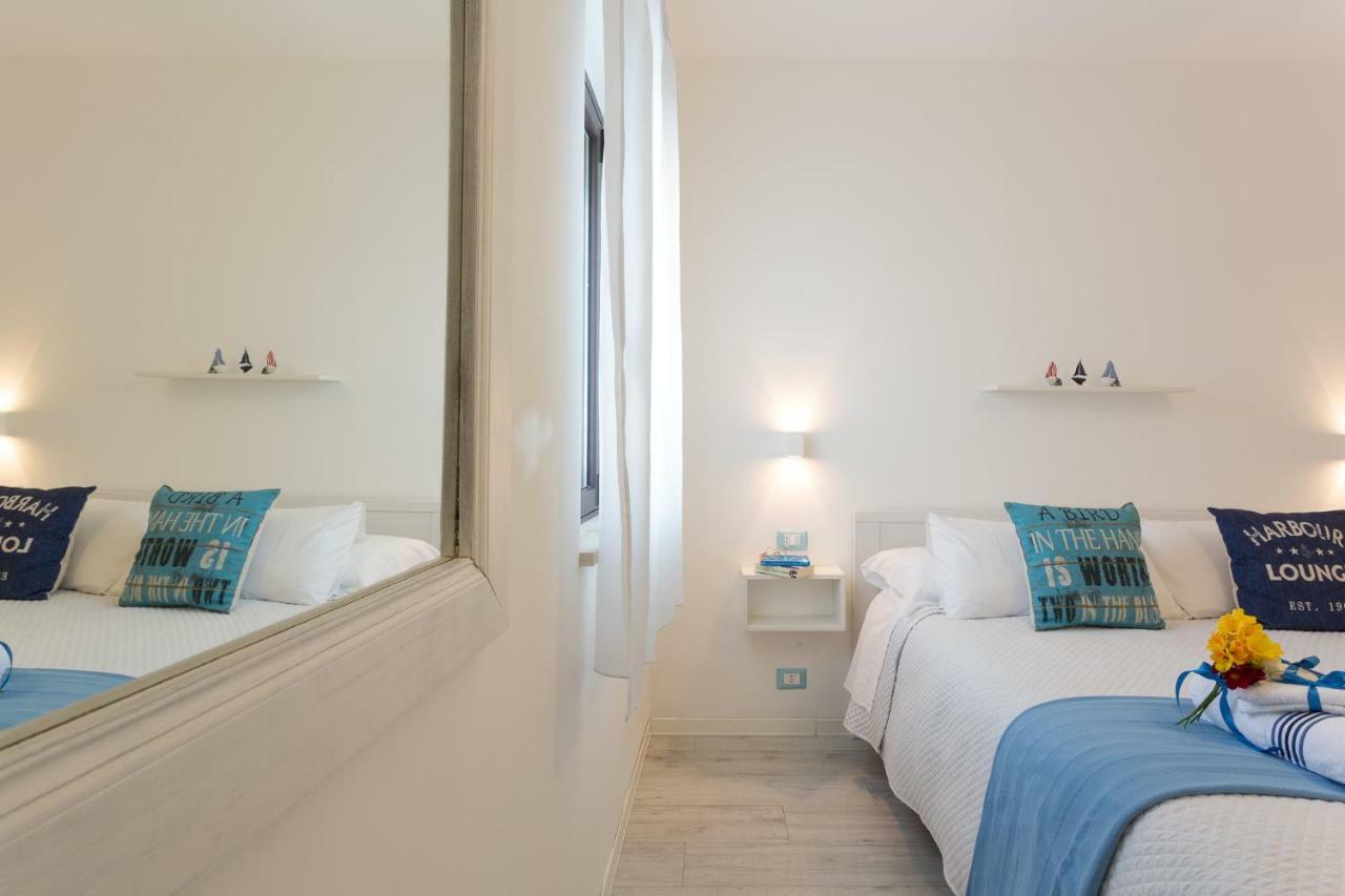 Acqua Azzurra Holiday Home 拉古萨的码头 外观 照片