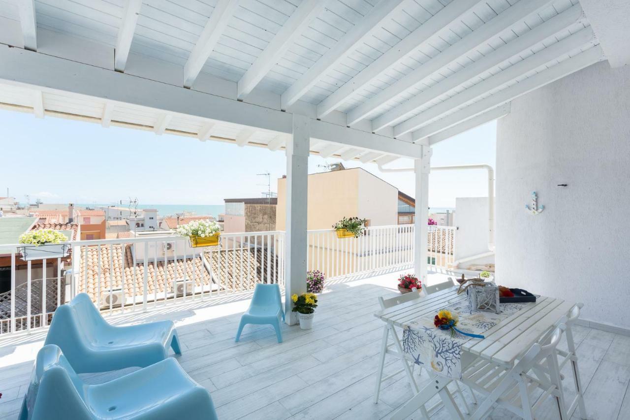 Acqua Azzurra Holiday Home 拉古萨的码头 外观 照片