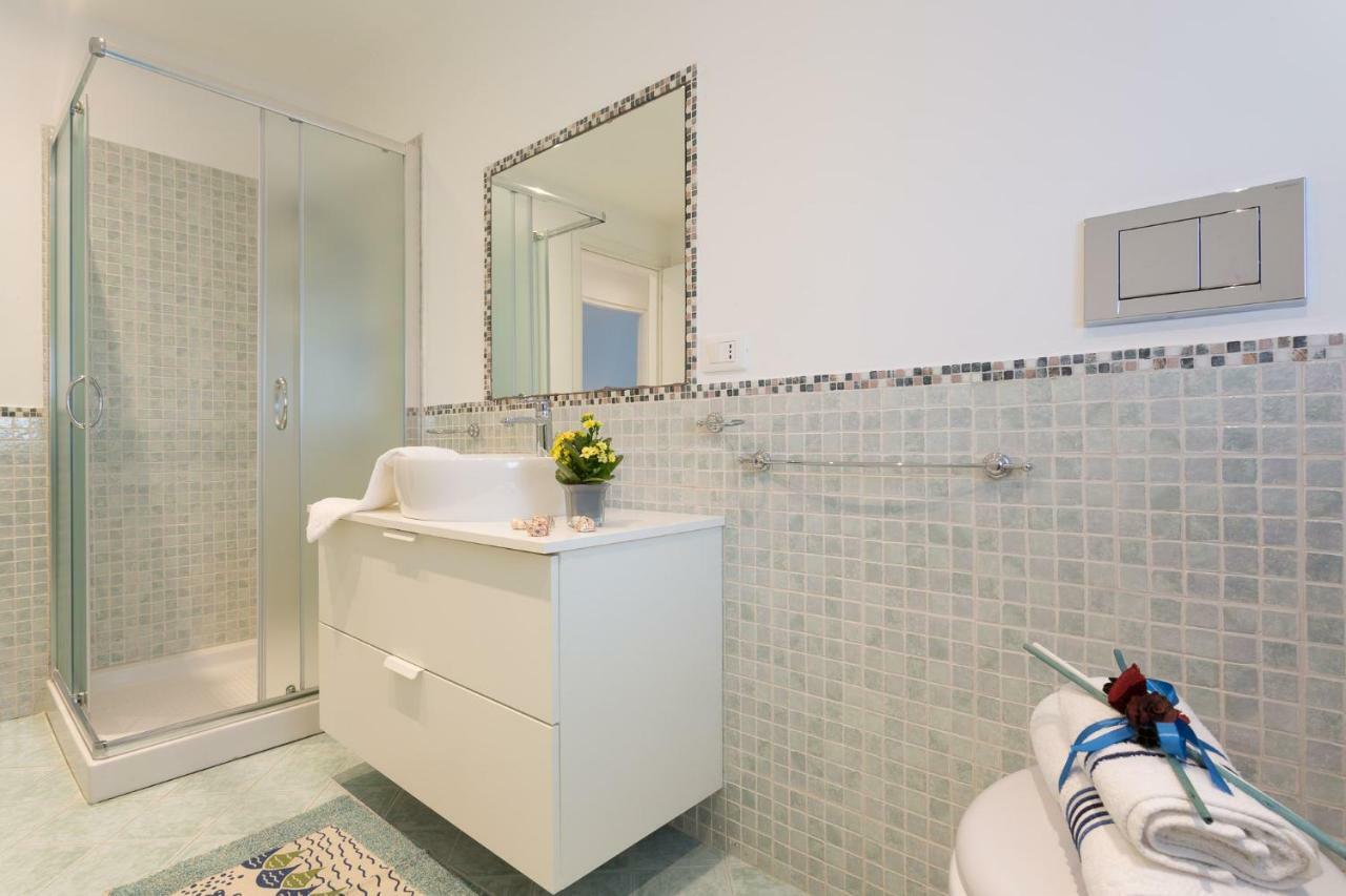 Acqua Azzurra Holiday Home 拉古萨的码头 外观 照片